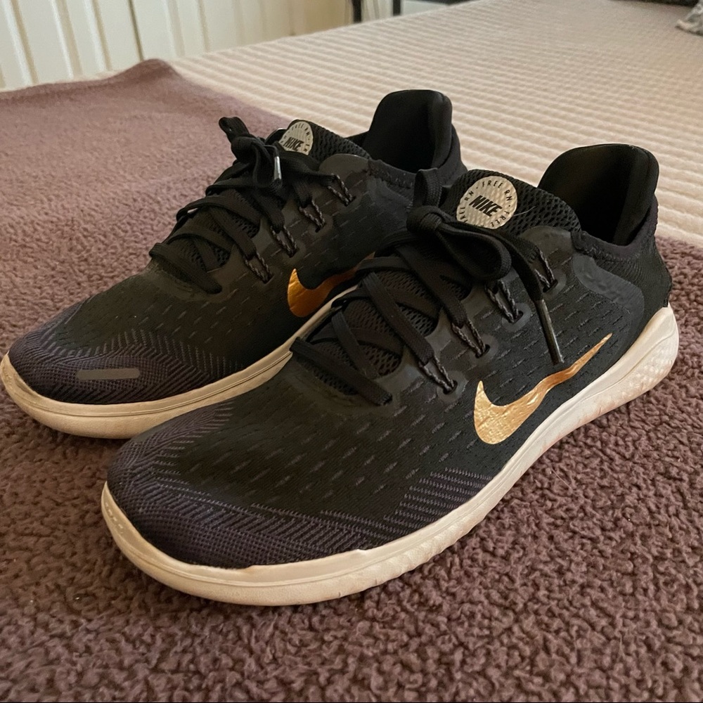 Nike Free Runs